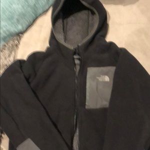 Boys 7/8 north face jacket